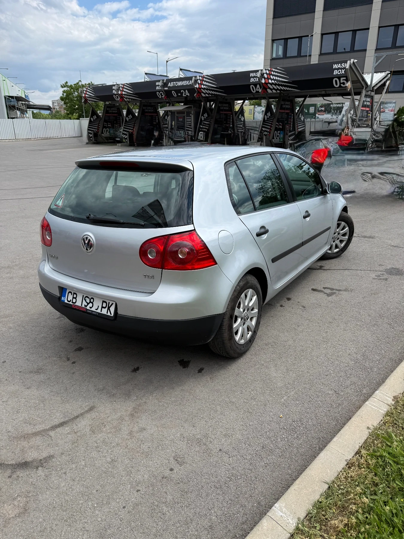 VW Golf 5 1.9 TDI DSG, снимка 5 - Автомобили и джипове - 54726140