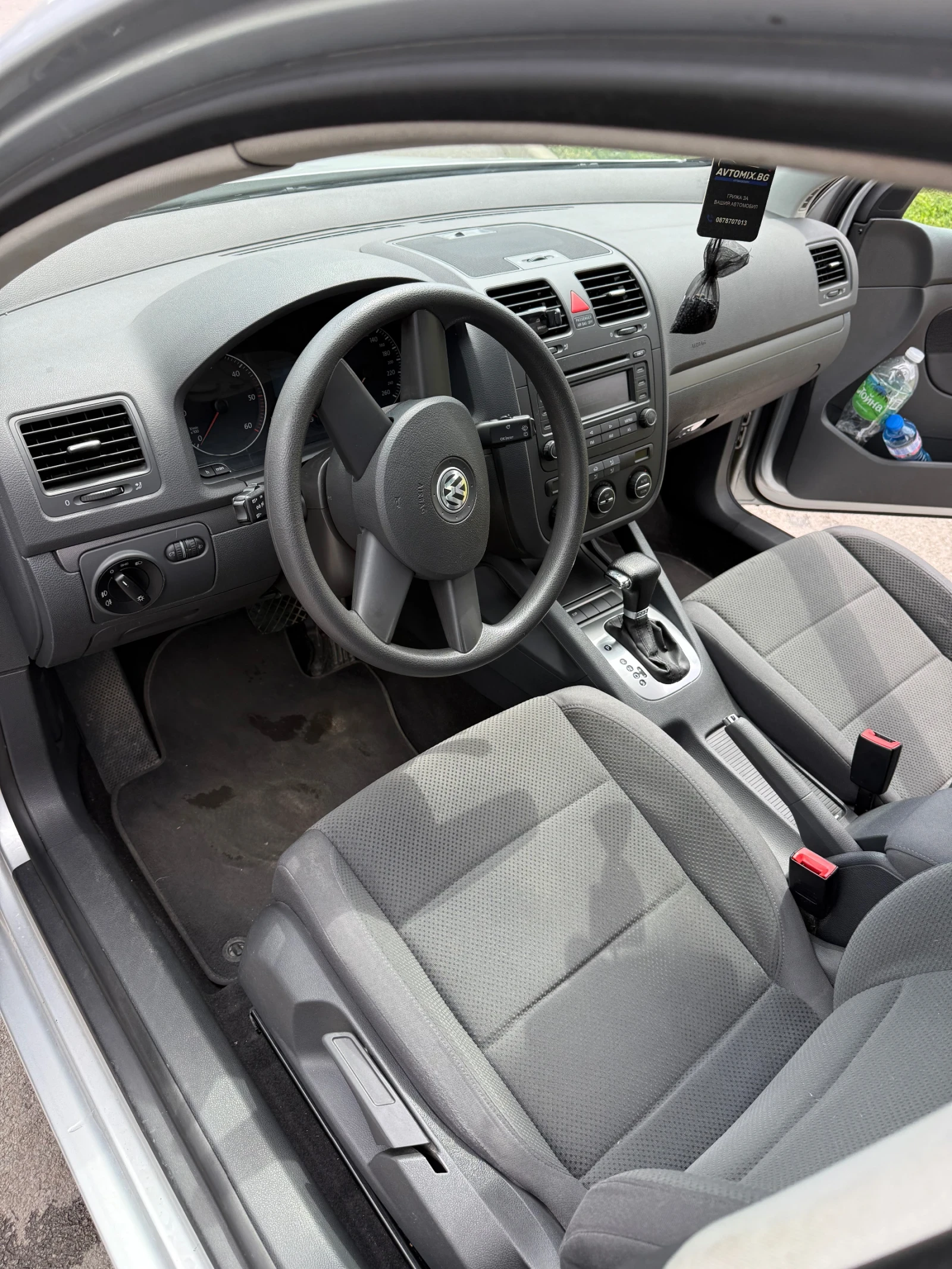 VW Golf 5 1.9 TDI DSG, снимка 10 - Автомобили и джипове - 54726140