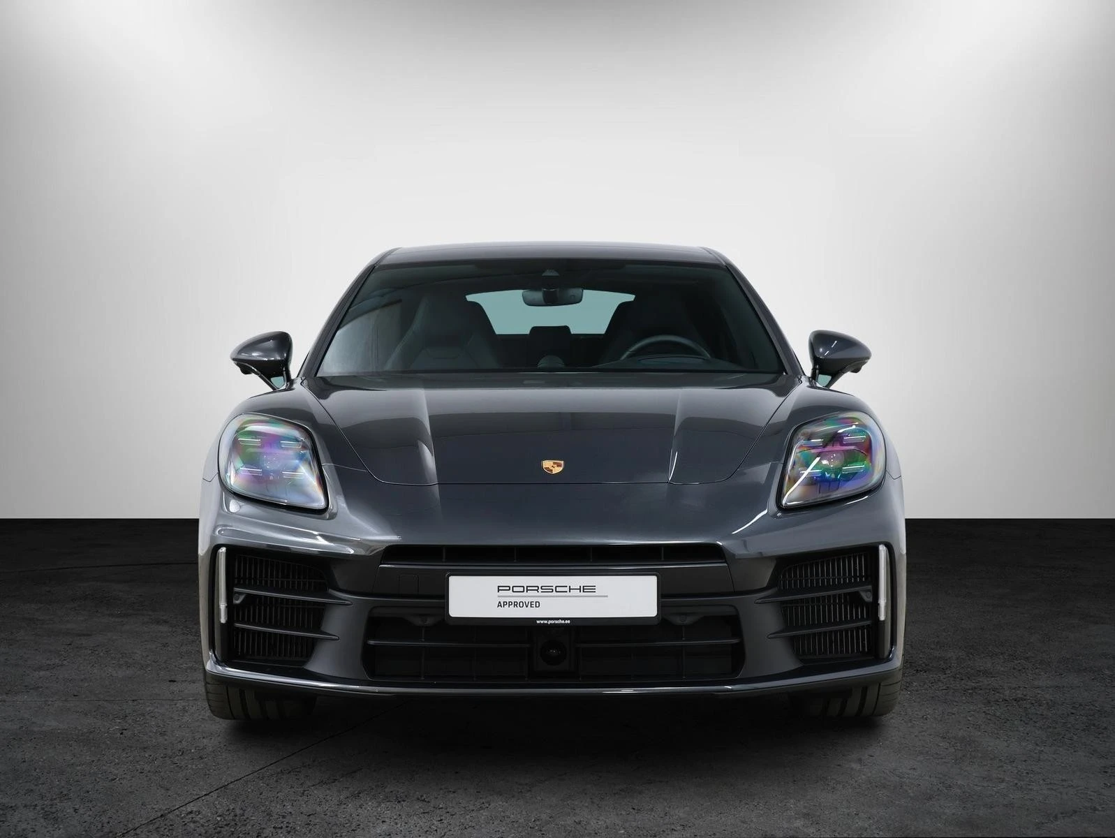 Porsche Panamera 4 E-Hybrid* BOSE* Pano* 360* Chrono, снимка 2 - Автомобили и джипове - 55217086