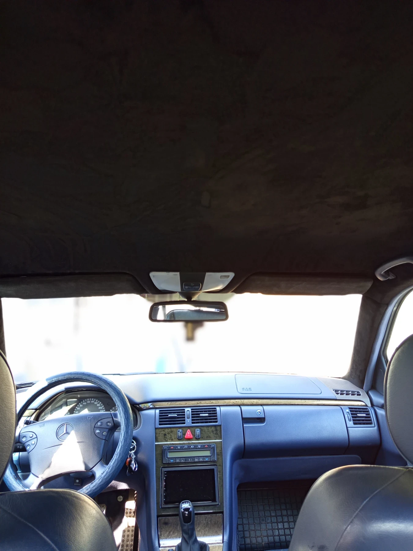 Mercedes-Benz E 200 Kompressor , снимка 8 - Автомобили и джипове - 55272183