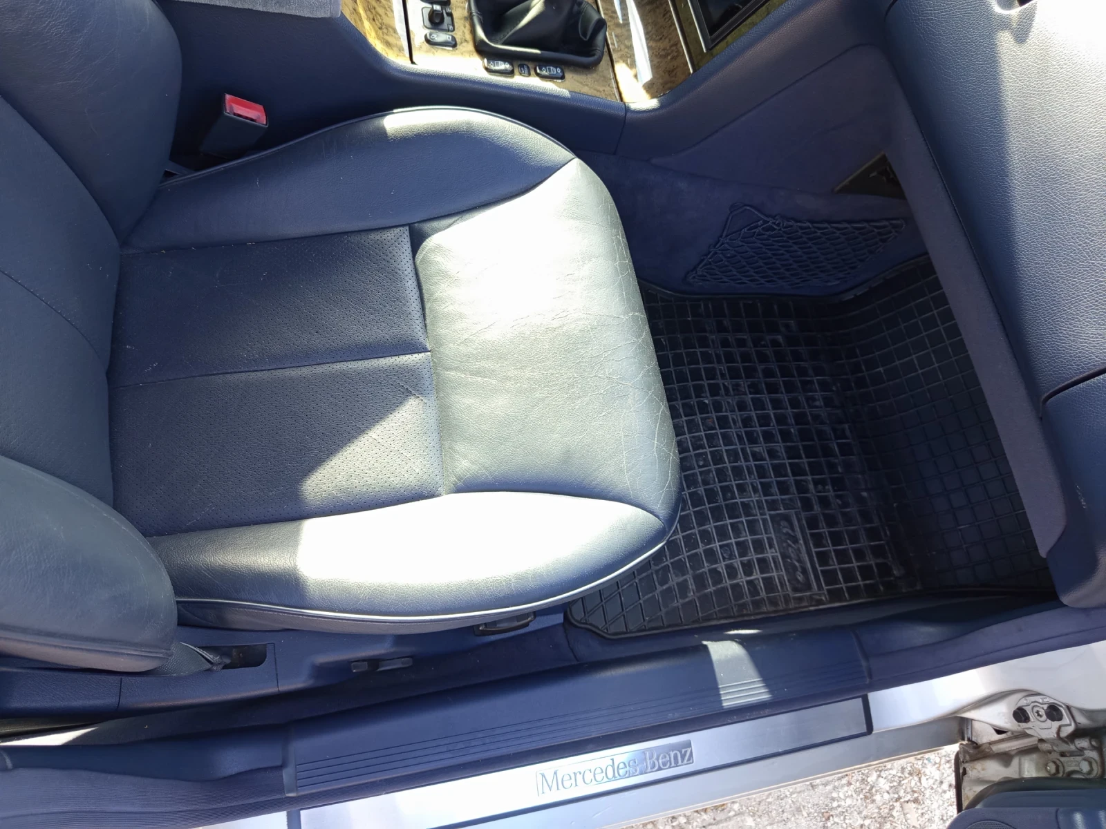 Mercedes-Benz E 200 Kompressor , снимка 9 - Автомобили и джипове - 55272183