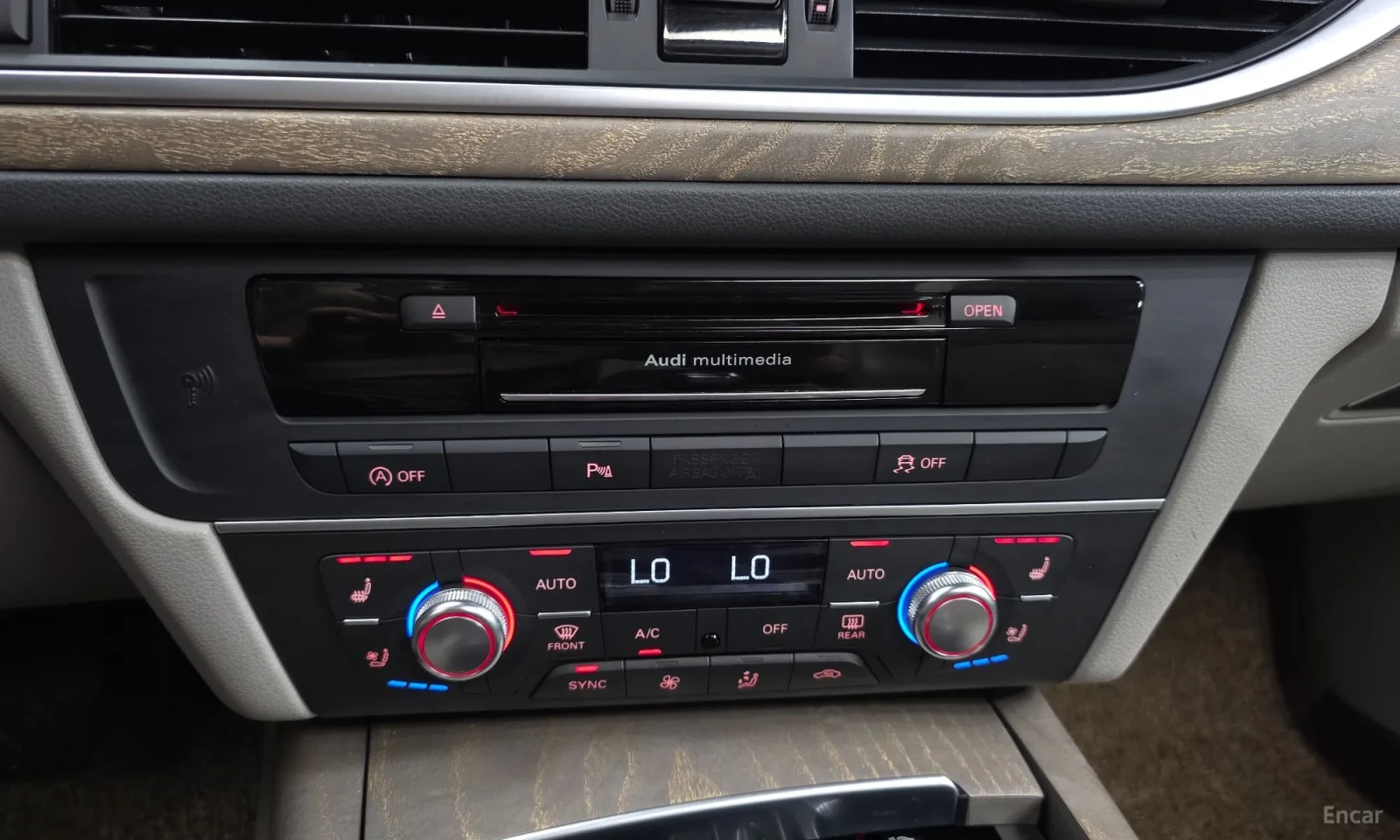 Audi A6 C7.5* MATRIX* FULL* ACC* OBDUX* UNIKAT* , снимка 17 - Автомобили и джипове - 55384684