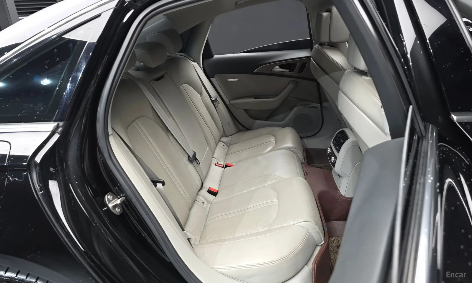 Audi A6 C7.5* MATRIX* FULL* ACC* OBDUX* UNIKAT* , снимка 12 - Автомобили и джипове - 55384684