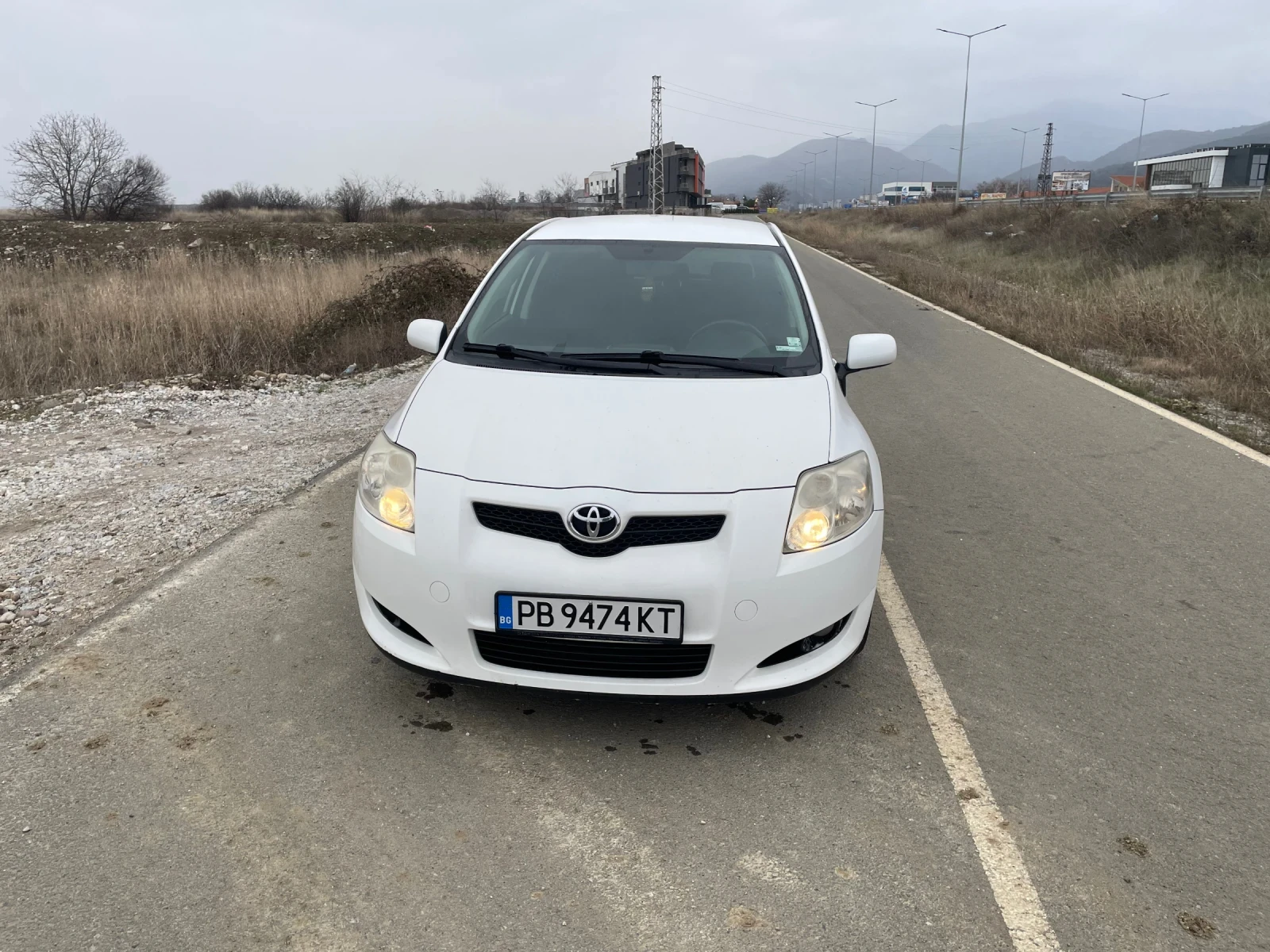 Toyota Auris D4D, снимка 2 - Автомобили и джипове - 55423418
