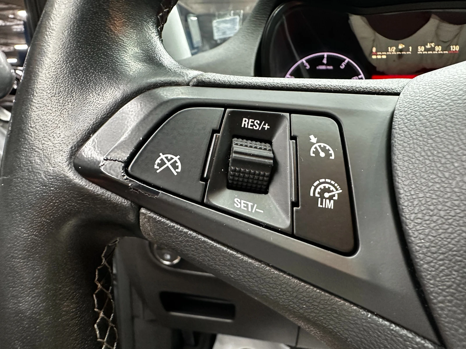 Opel Corsa E 1.2i 69 к.с., снимка 13 - Автомобили и джипове - 55737971