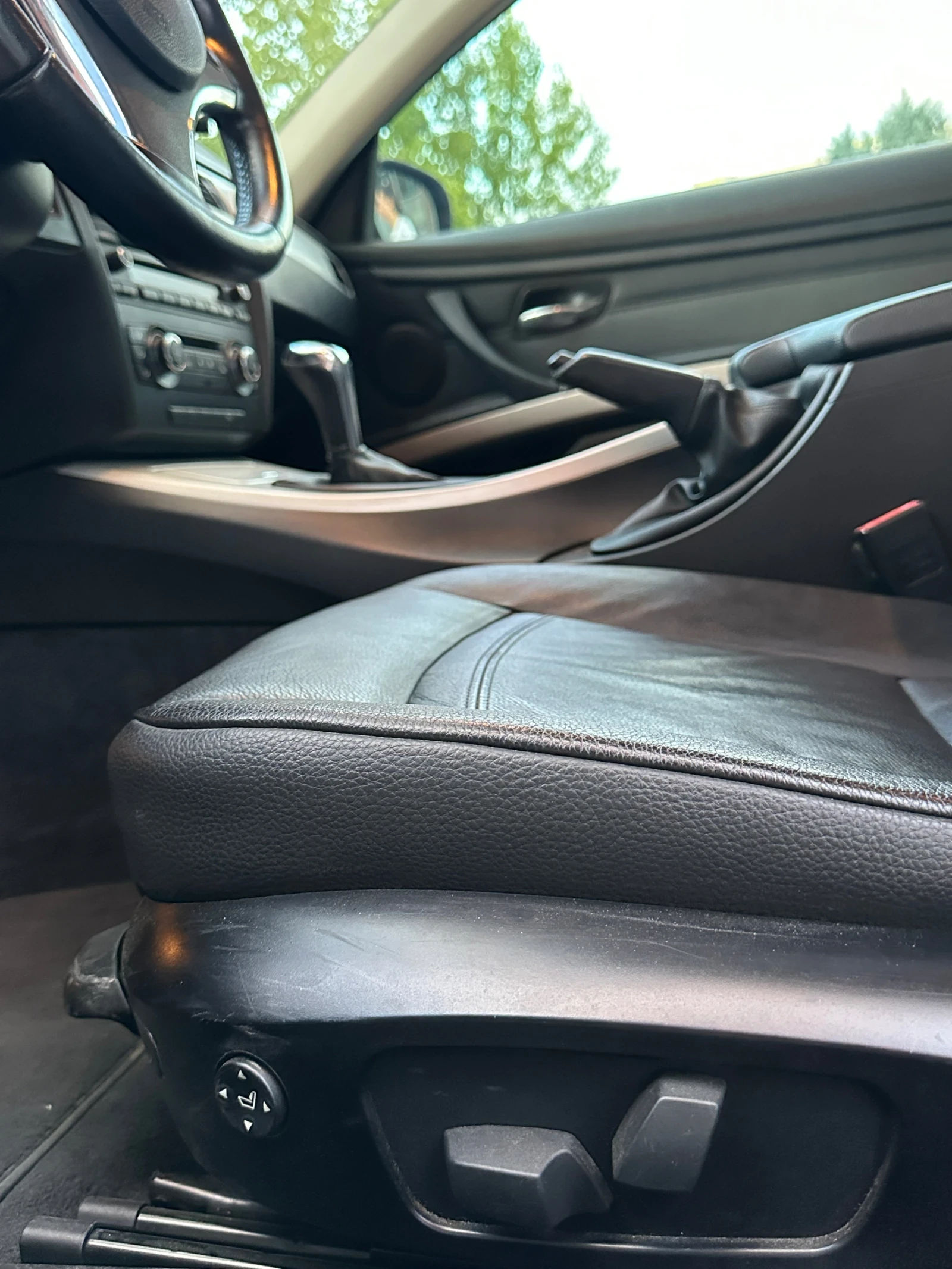 BMW 320, снимка 11 - Автомобили и джипове - 56066913