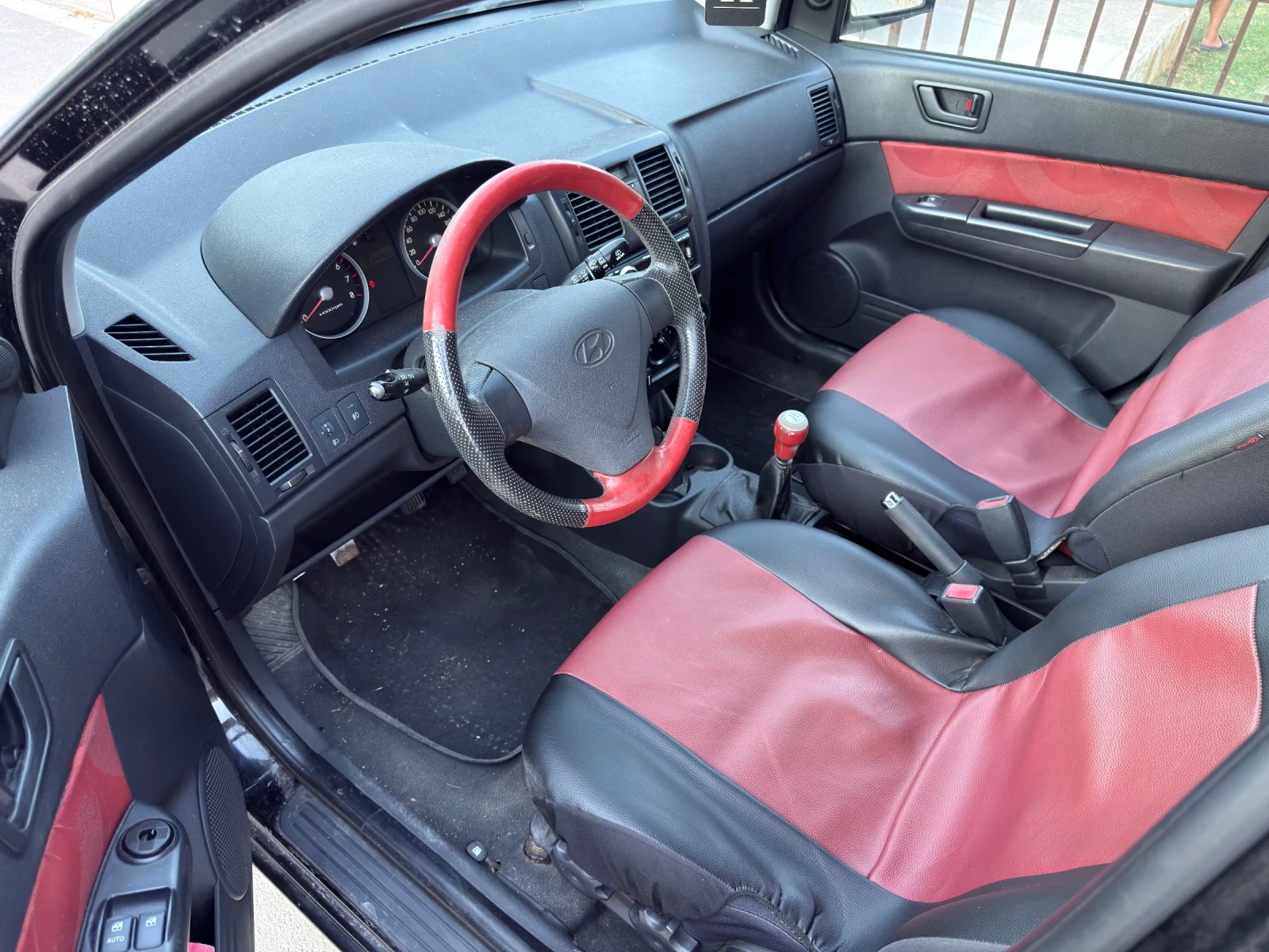 Hyundai Getz 1.1i топ-състояние ! , снимка 3 - Автомобили и джипове - 56122156