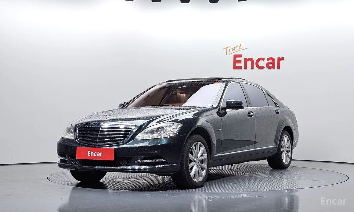 Mercedes-Benz S 500