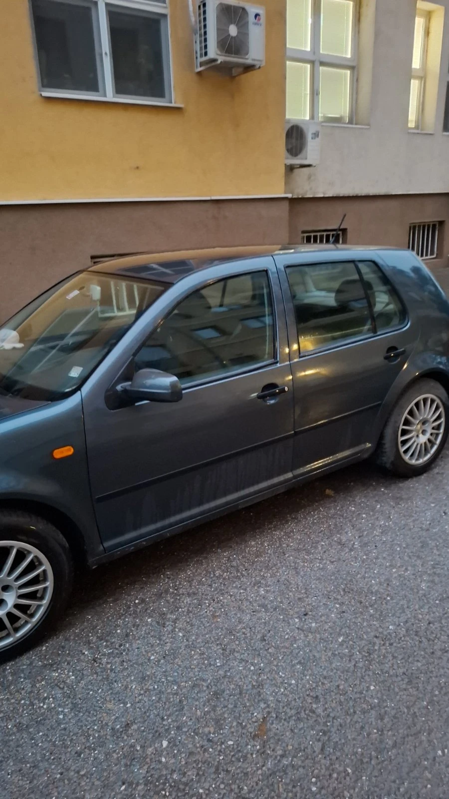 VW Golf 1, 6, снимка 5 - Автомобили и джипове - 56747310
