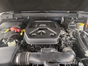 Jeep Wrangler * UNLIMITED SAHARA * CARFAX * 2 КЛЮЧА * , снимка 16