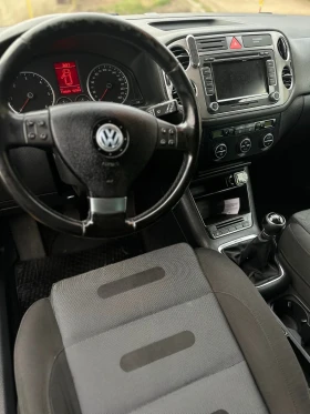 VW Tiguan Продавам собствената си кола volkswagen tiguan 2.0, снимка 8