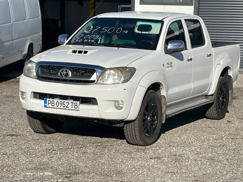 Toyota Hilux, снимка 2 - Автомобили и джипове - 48231785