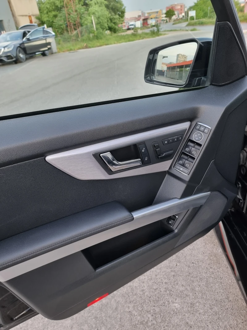 Mercedes-Benz GLK 350CDI* AMG* DESIGNO* EDITION1* 7G TRONIK* F1, снимка 11 - Автомобили и джипове - 50181744