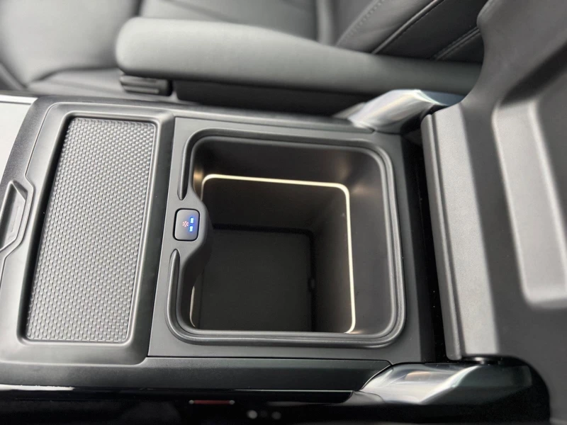 Land Rover Range rover P530 LONG/AUTOBIO/MERIDIAN/PANO/HEAD UP/TV/360/, снимка 6 - Автомобили и джипове - 51835798