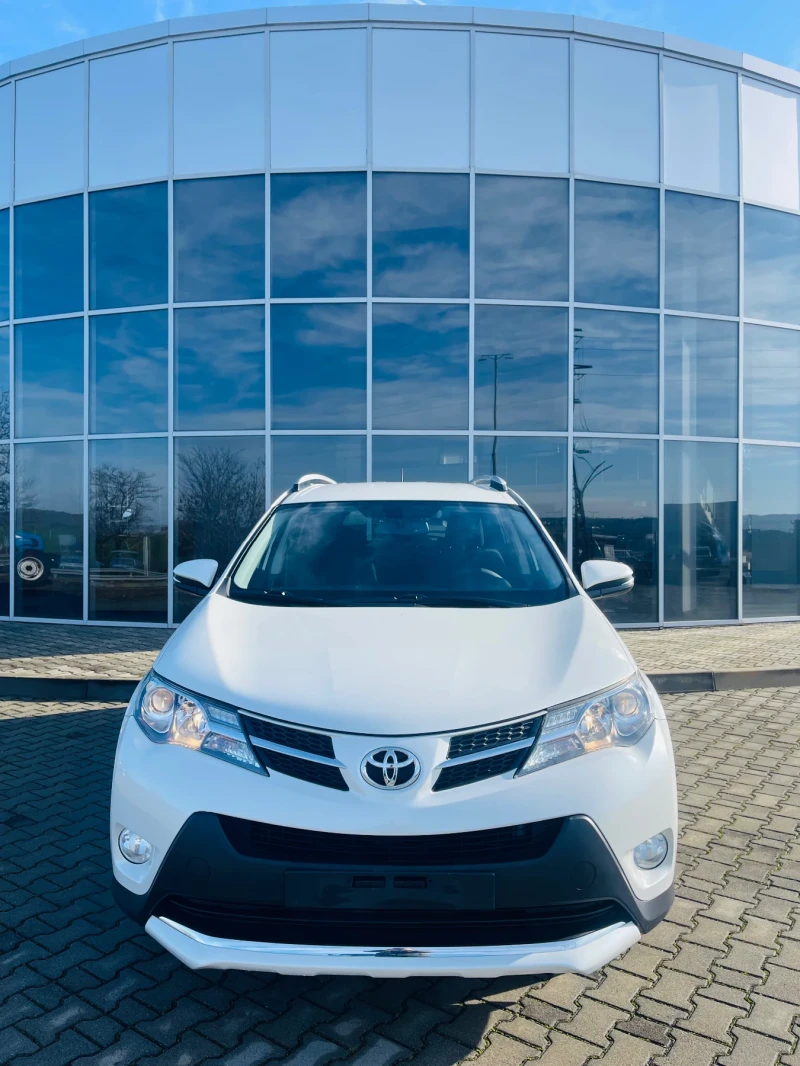 Toyota Rav4 D-4D 124 k.с. White Edition, снимка 2 - Автомобили и джипове - 53505433