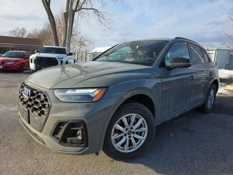 Audi Q5 PROGRESSIV /Дистроник/Подгрев/Панорама/2 Ключа