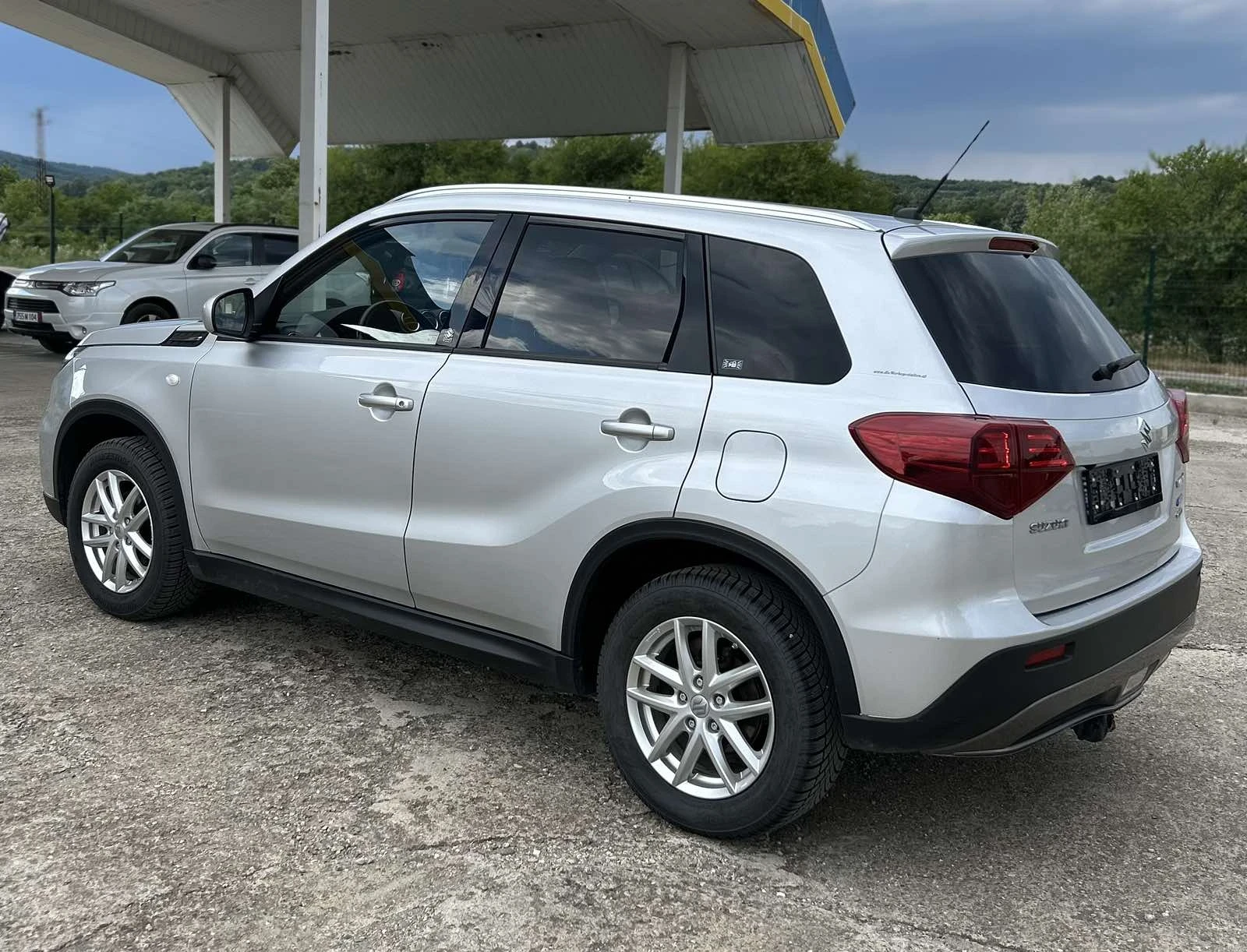 Suzuki Vitara HYBRID, 140к.с., 2020г. - изображение 6