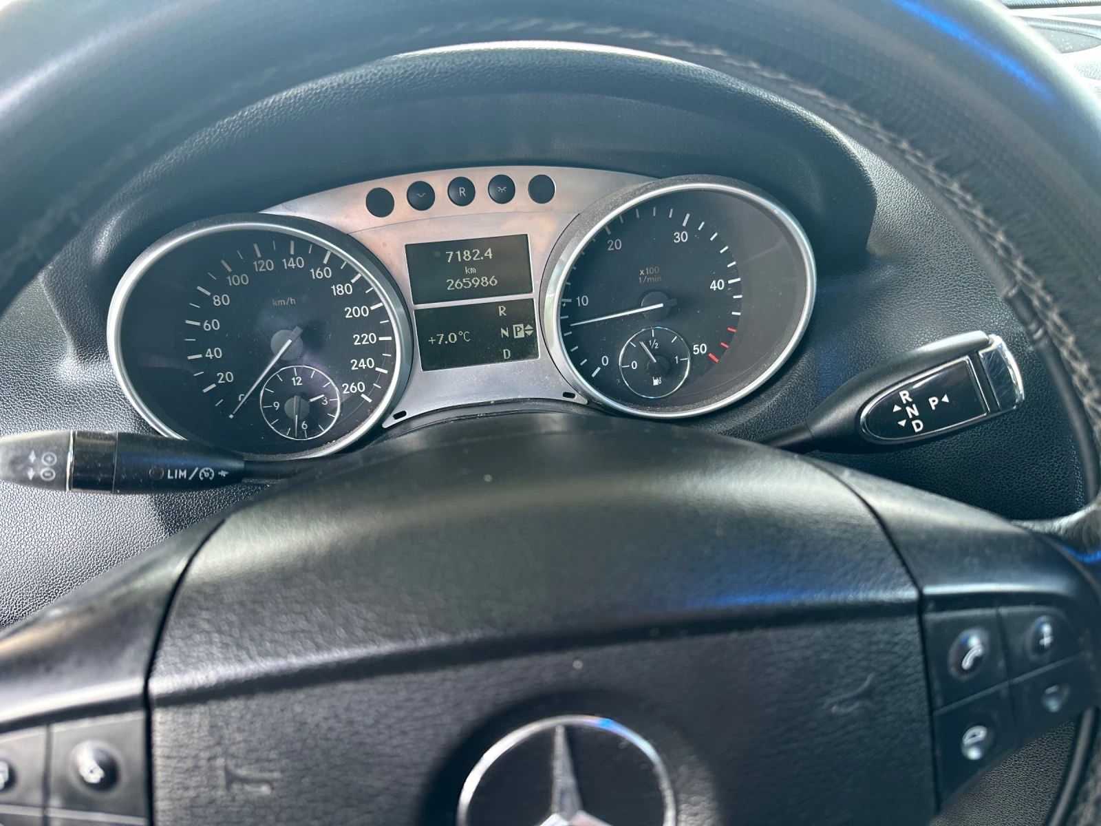 Mercedes-Benz ML 320  - изображение 10