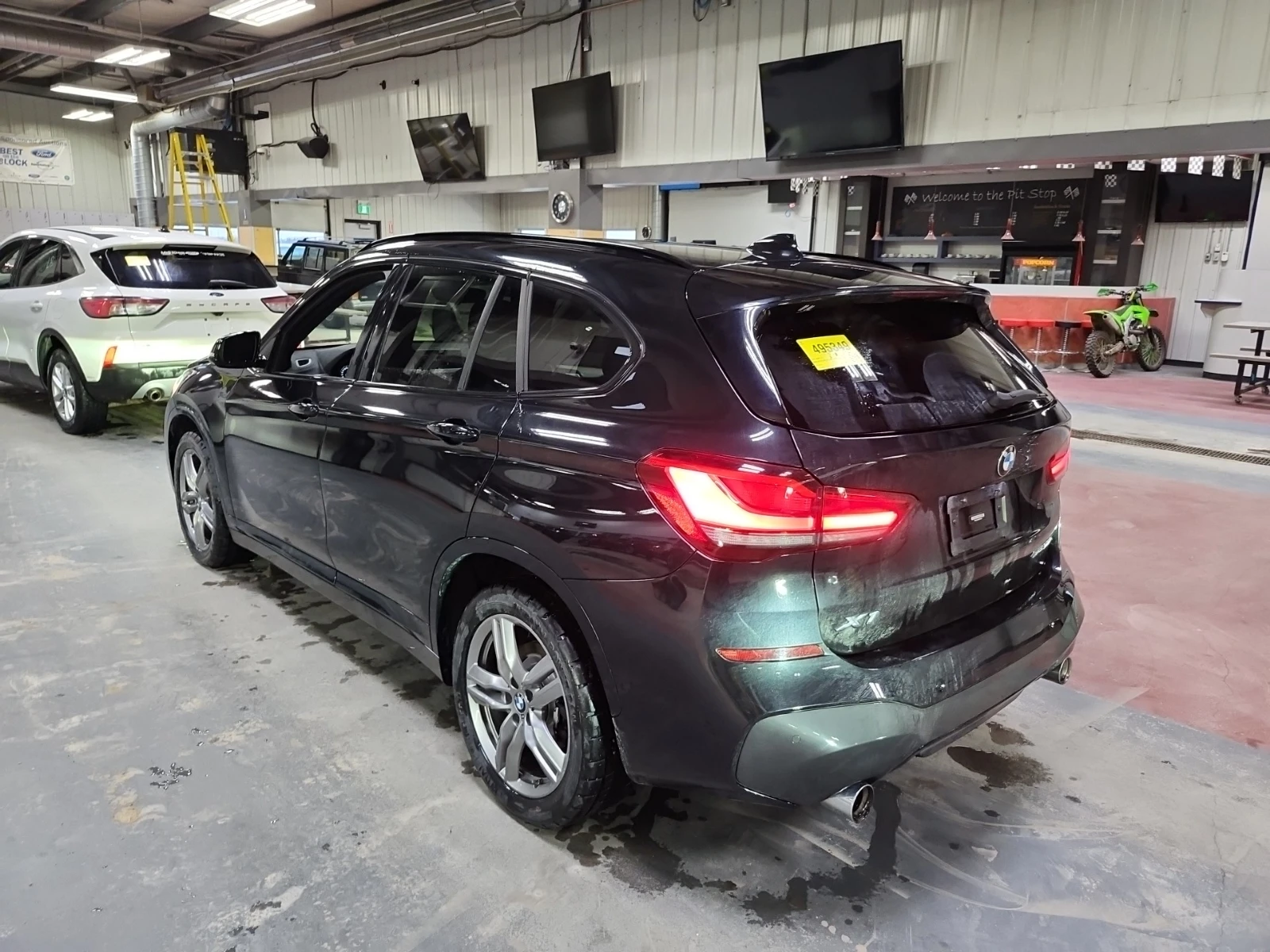 BMW X1 xDrive28i Sports - изображение 4