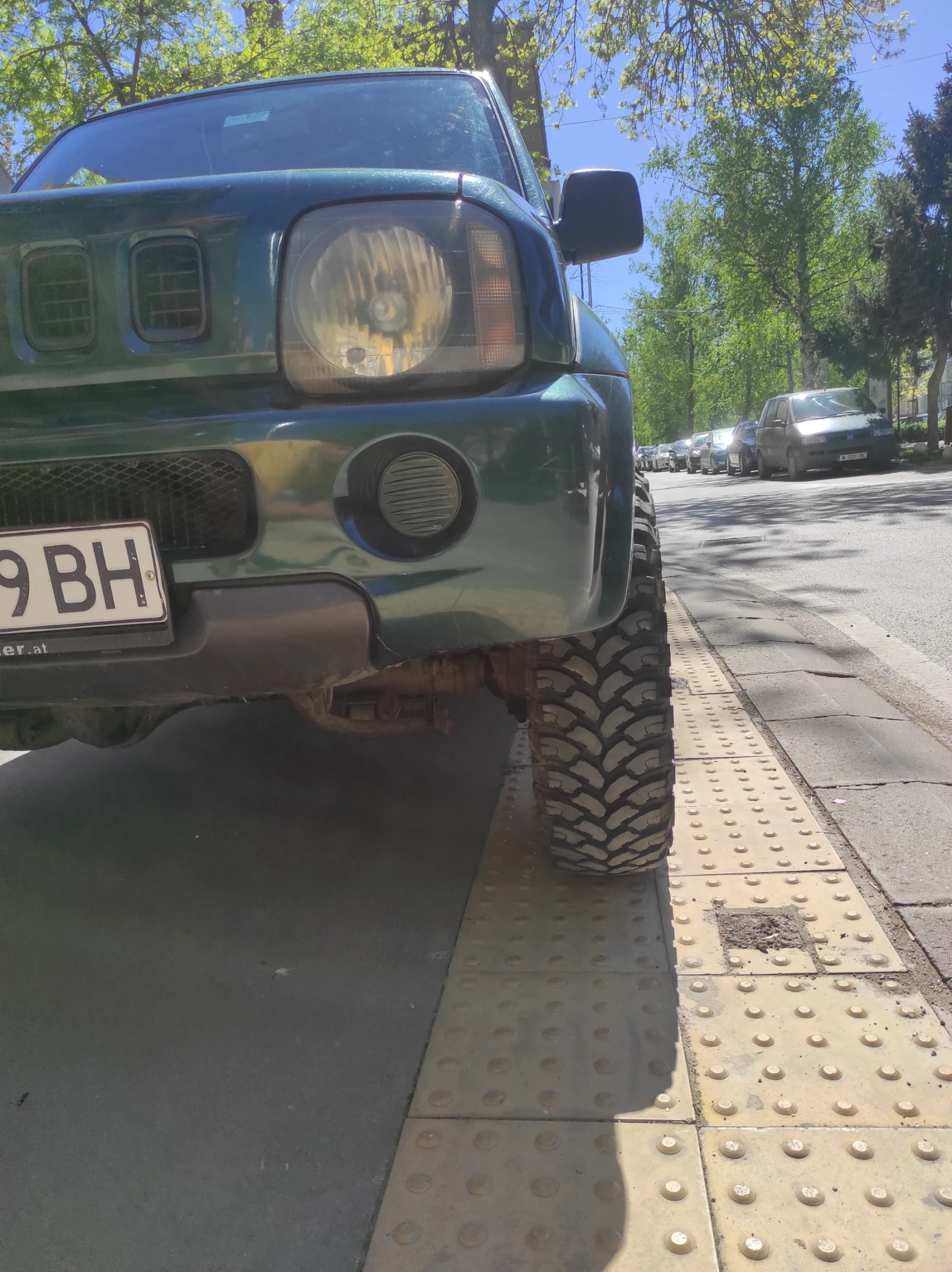 Suzuki Jimny, снимка 2 - Автомобили и джипове - 53744950