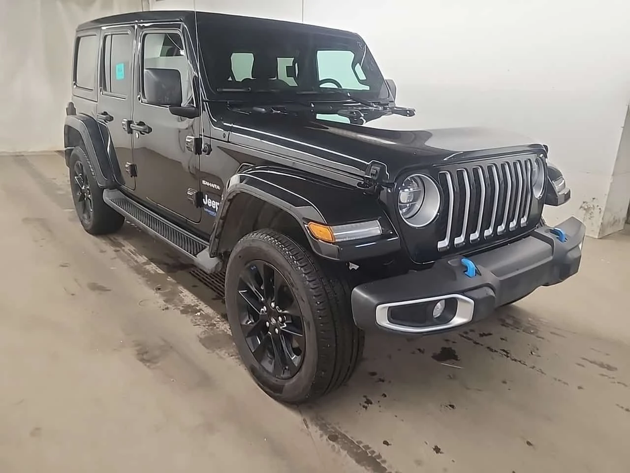 Jeep Wrangler * UNLIMITED SAHARA * CARFAX * 2 ����� *  | Mobile.bg � ����������� 2