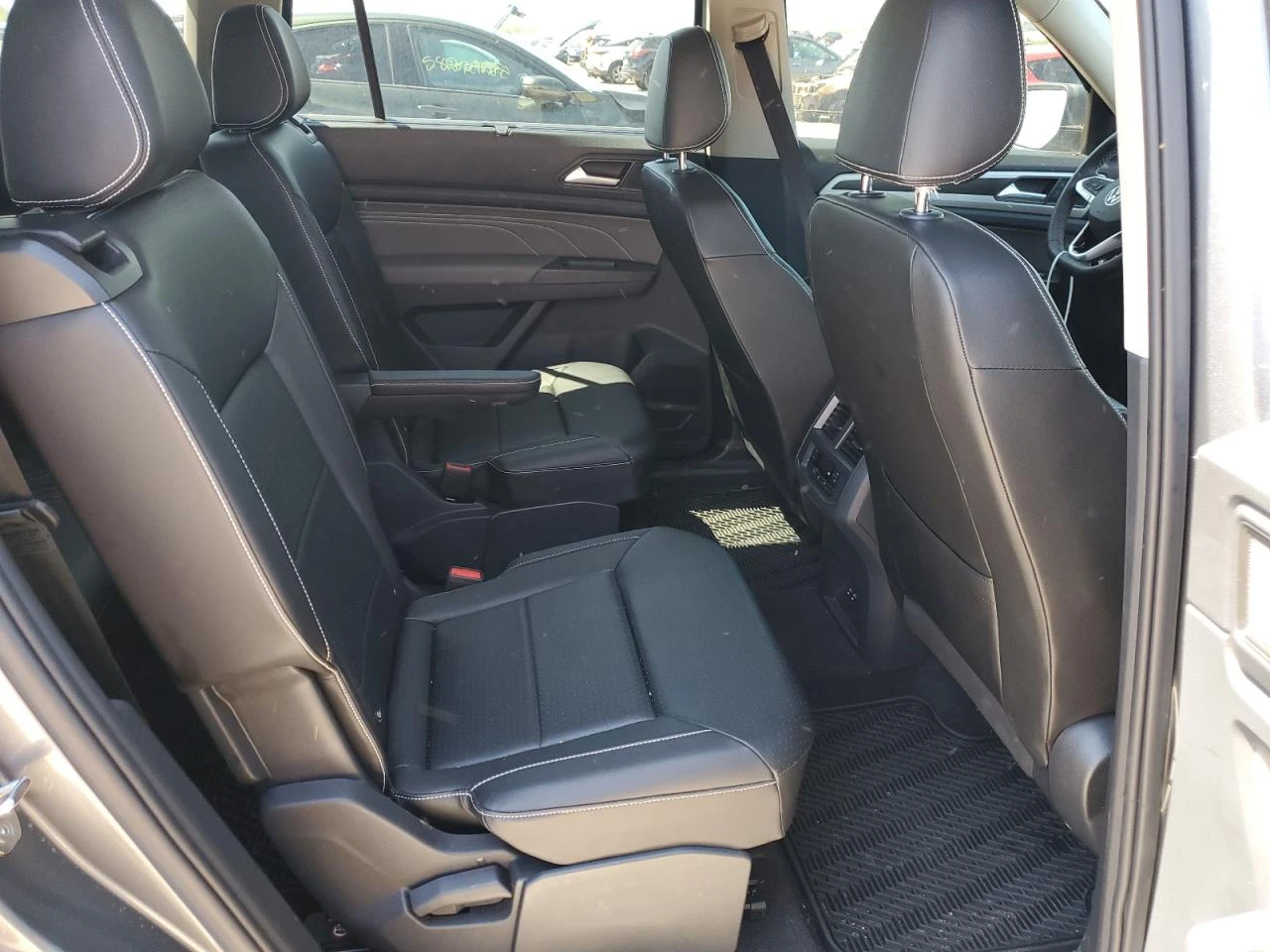 VW Atlas 2.0l Volkswagen Se, снимка 11 - Автомобили и джипове - 54255471