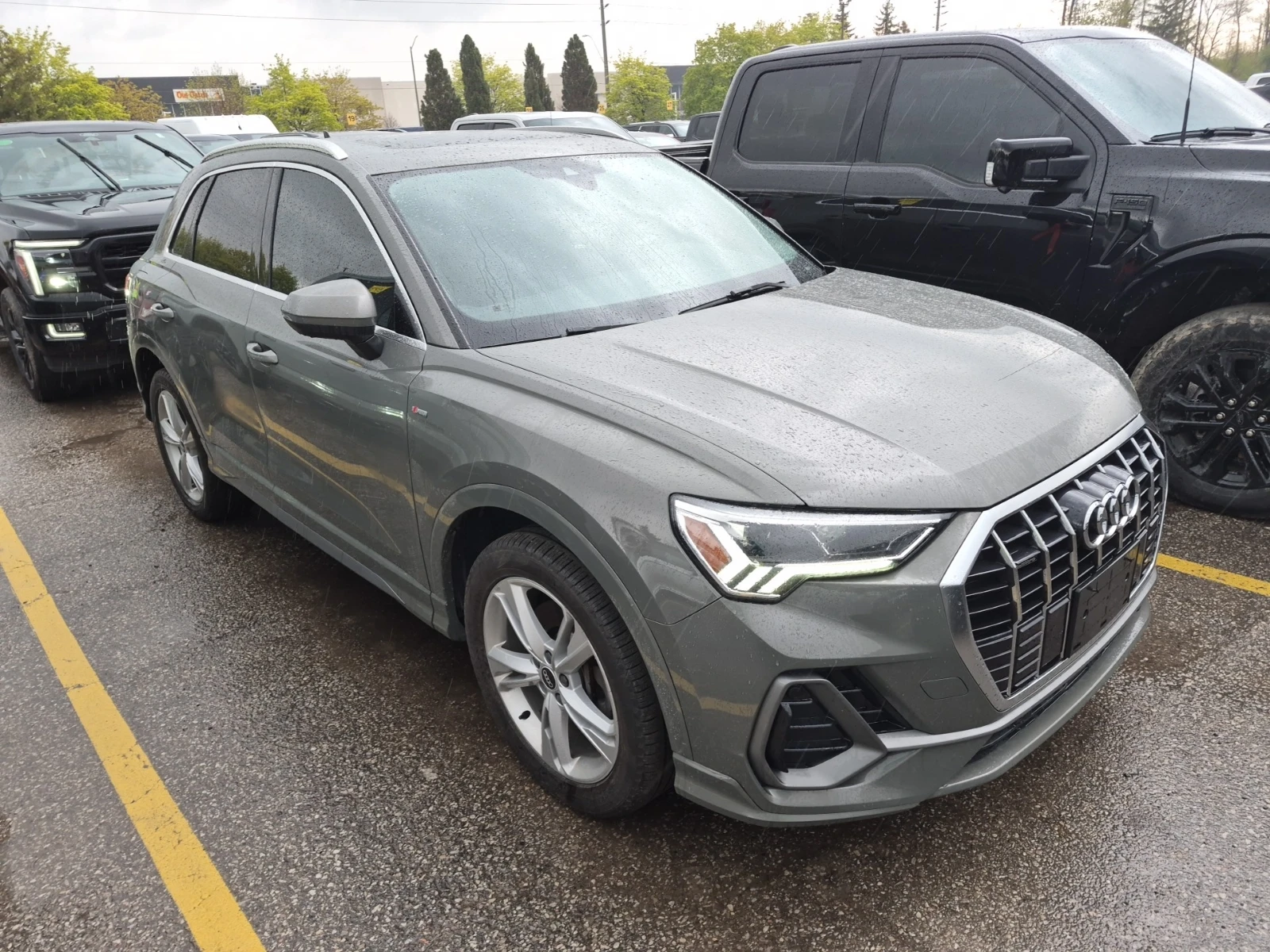 Audi Q3 PROGRESSIV * CARFAX * АВТО КРЕДИТ * Цена до БГ * , снимка 2 - Автомобили и джипове - 54585986