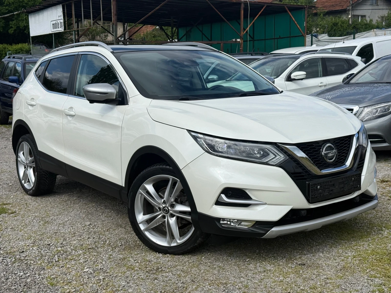 Nissan Qashqai 1.5DCI* TEKNA+ * AVTOMAT* PANO* EURO6D* , снимка 3 - Автомобили и джипове - 54686238