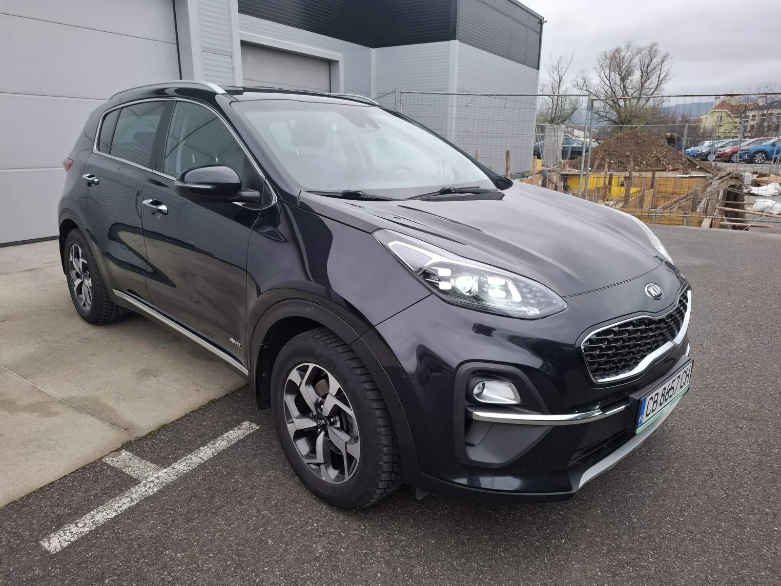 Kia Sportage, снимка 3 - Автомобили и джипове - 54759812