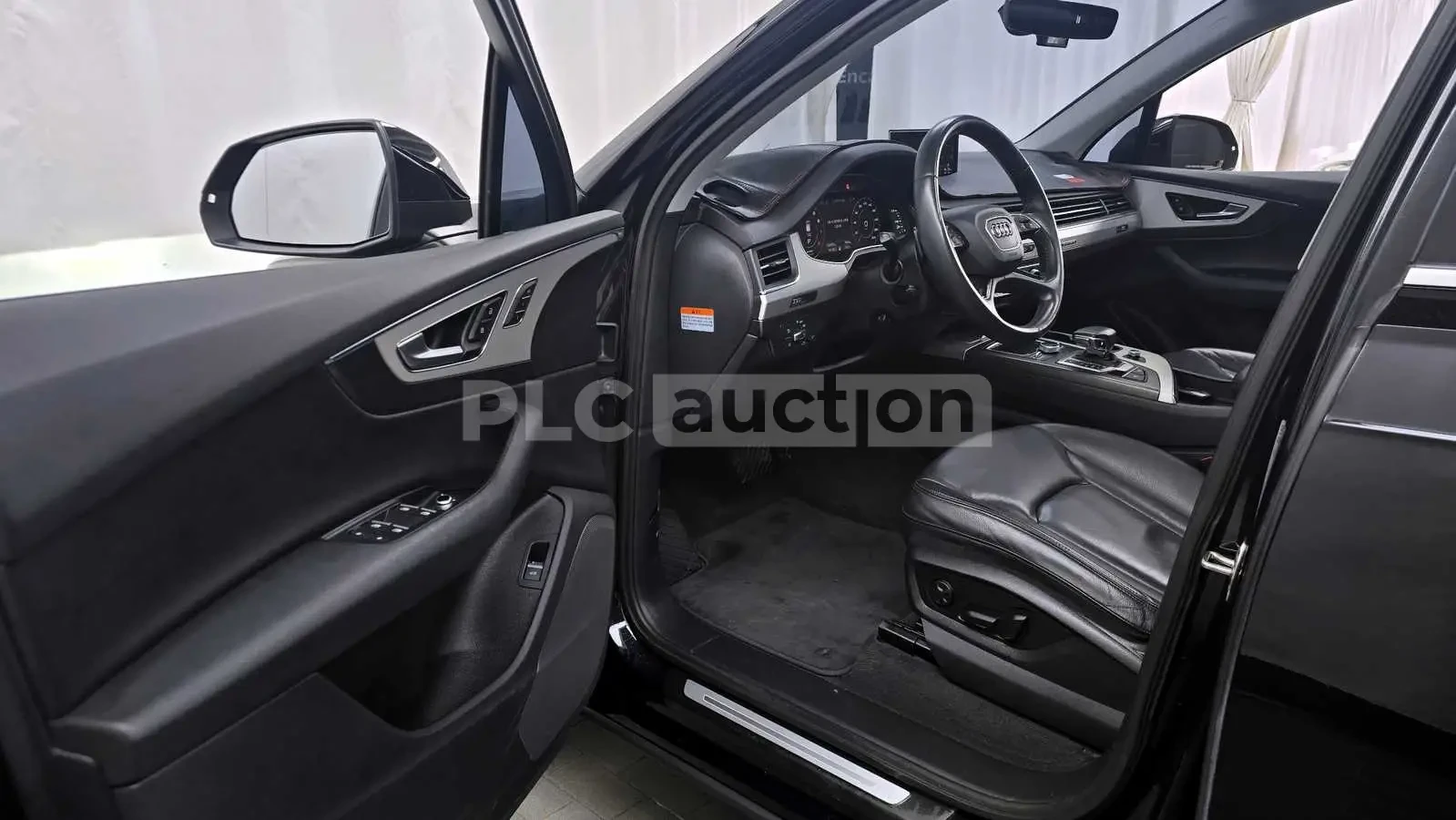 Audi Q7 PRESTIGE !!ПЪЛНО ОБОРУДBАНЕ!360/PANO/, снимка 8 - Автомобили и джипове - 55088283