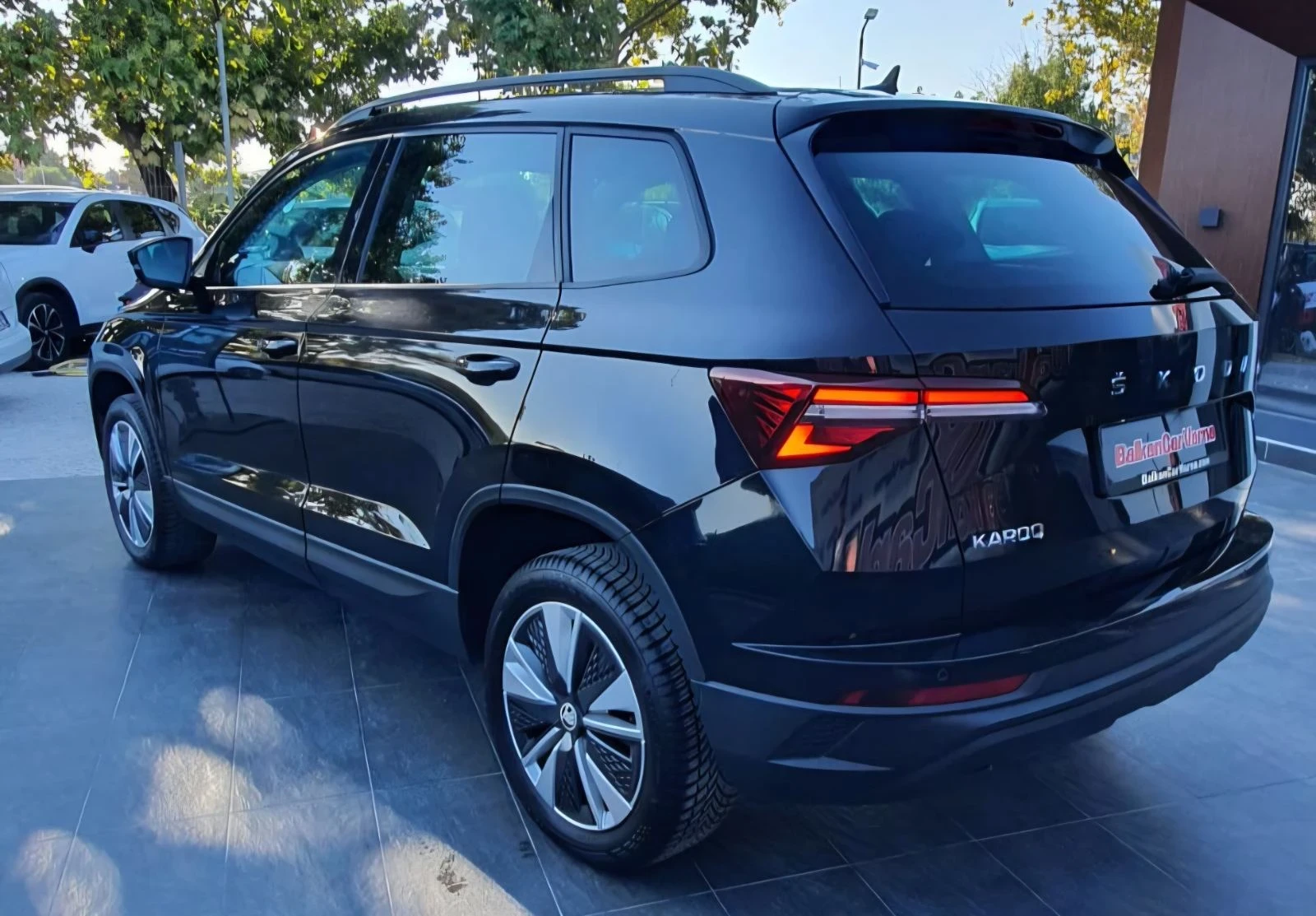 Skoda Karoq 2.0TDI EVO SCR 7DSG EXEQUTIVE, снимка 3 - Автомобили и джипове - 55743387