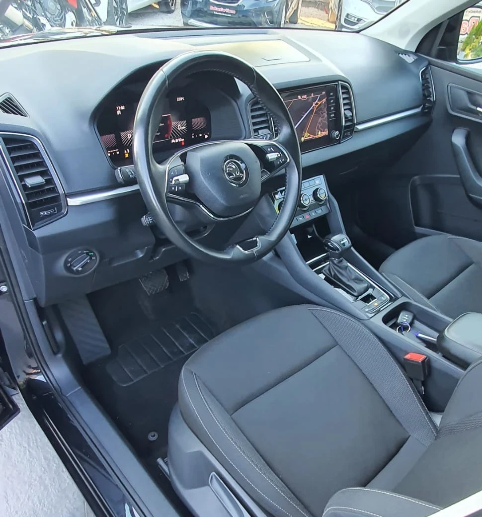 Skoda Karoq 2.0TDI EVO SCR 7DSG EXEQUTIVE, снимка 8 - Автомобили и джипове - 55743387