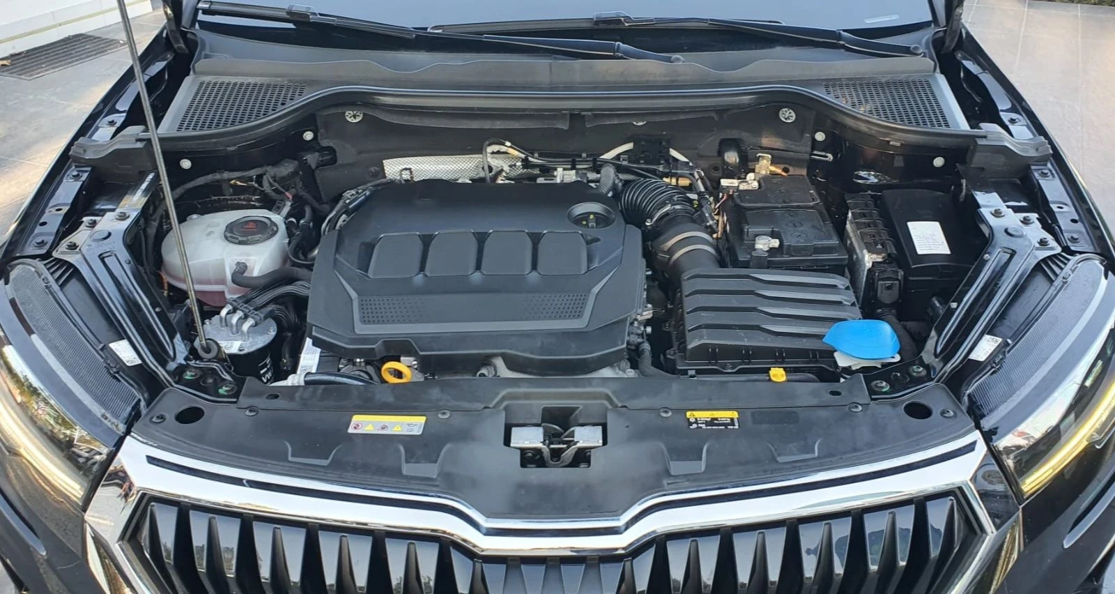 Skoda Karoq 2.0TDI EVO SCR 7DSG EXEQUTIVE, снимка 15 - Автомобили и джипове - 55743387