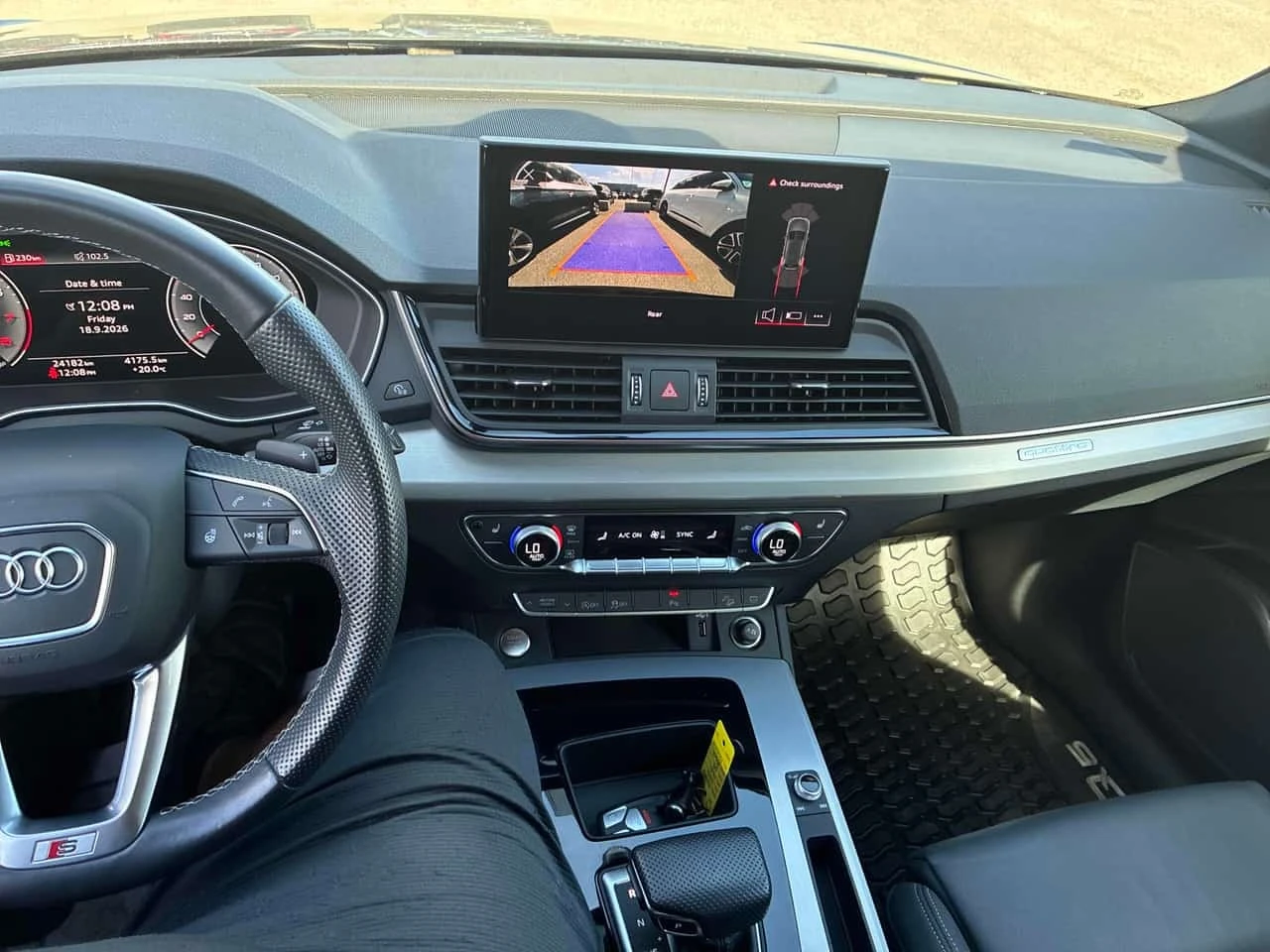 Audi Q5 * Progressiv * CARFAX * , снимка 9 - Автомобили и джипове - 56214873