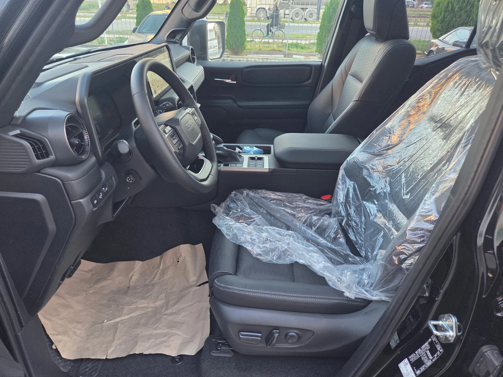 Toyota Land cruiser LC250/2.8d/LUXURY/JBL/HEAD-UP/7�/HOB!!!��������!!! | Mobile.bg � ����������� 10
