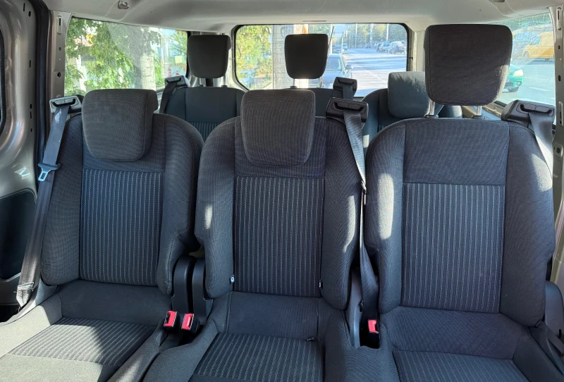 Ford Transit Custom, снимка 9 - Бусове и автобуси - 52621194