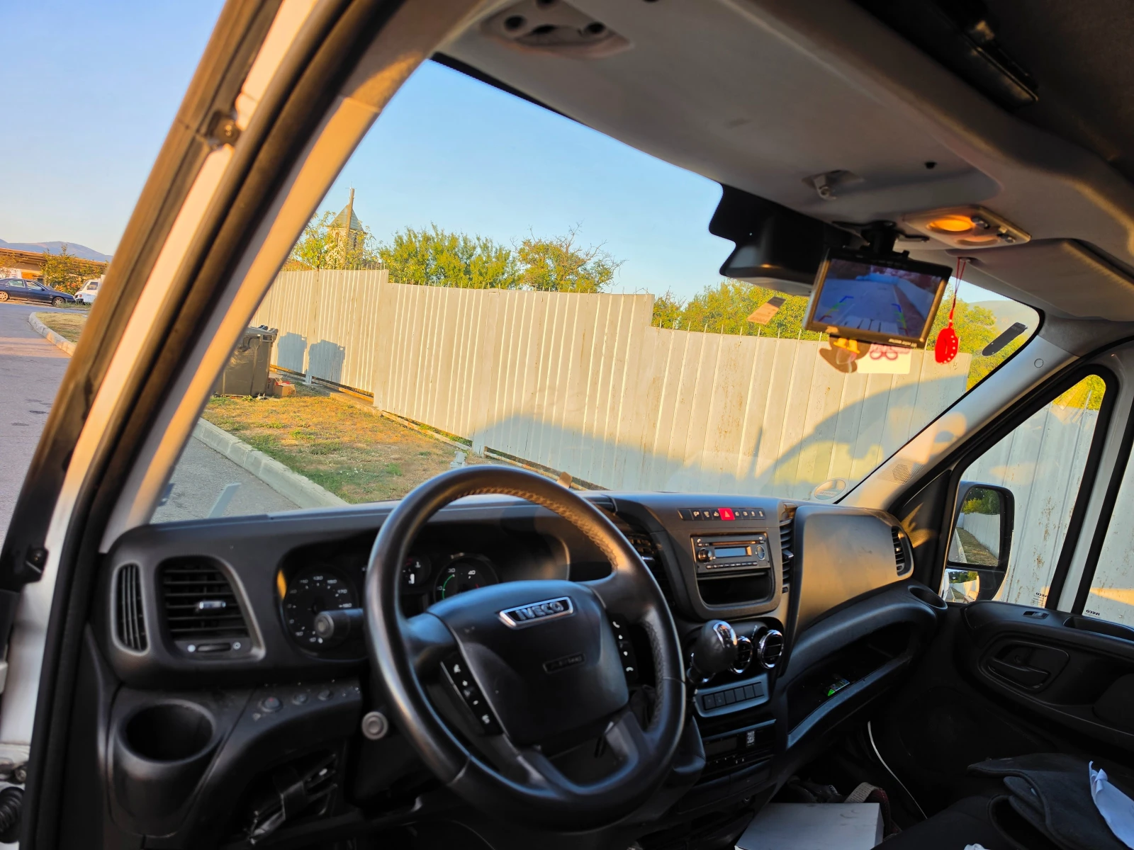 Iveco 35s17, снимка 9 - Бусове и автобуси - 56120708