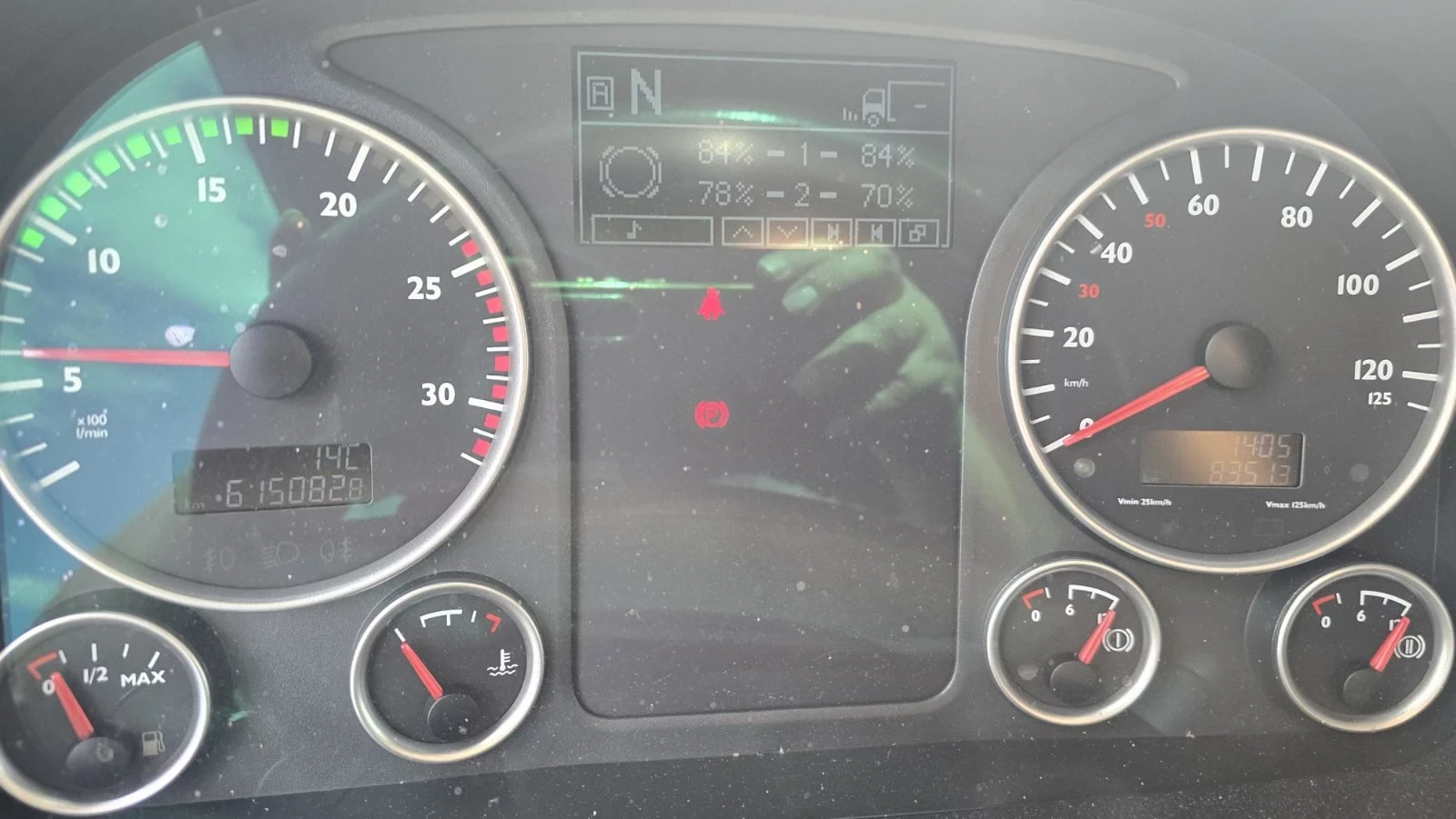 Man Tgx 18.460 / стац.климатик/ предни възд.възгавници, снимка 16 - Камиони - 56181652
