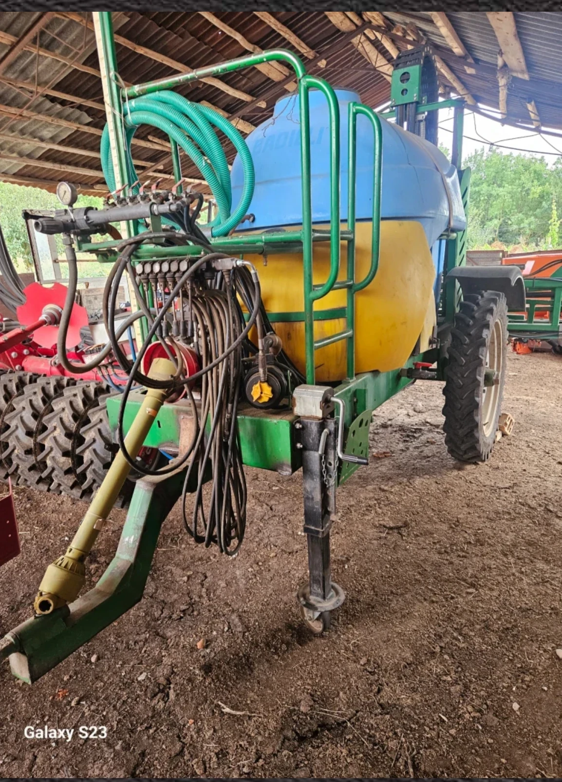 ��������� badilli �������� | Mobile.bg � ����������� 1