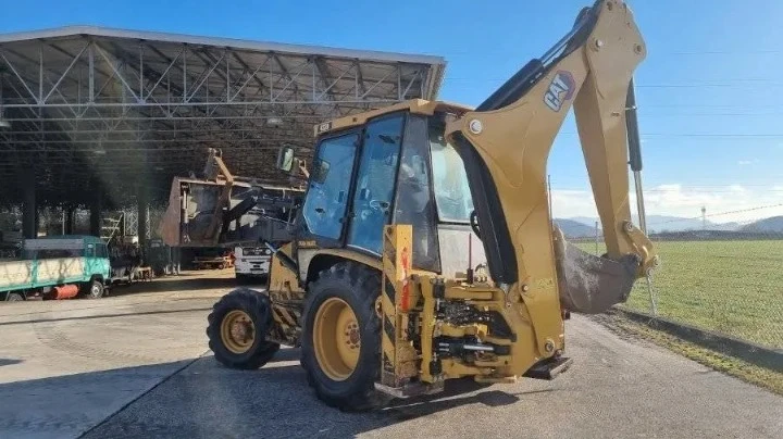 Багер Caterpillar 432D - изображение 4