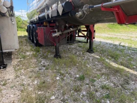 Полуремарке Schwarzmuller Цистерна 4камери 32400l, снимка 9