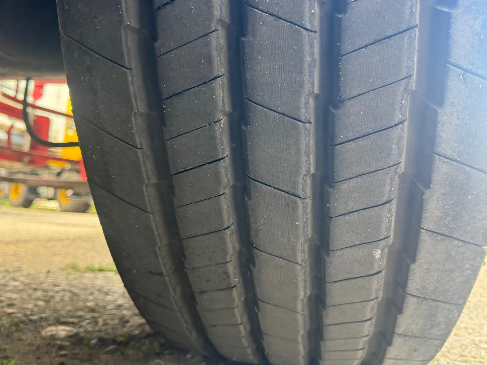Полуремарке Schwarzmuller Цистерна 4камери 32400l, снимка 11 - Ремаркета - 54705240