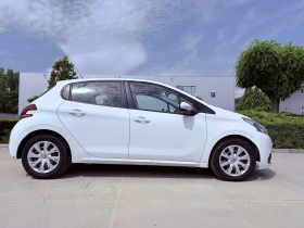 Peugeot 208, снимка 10