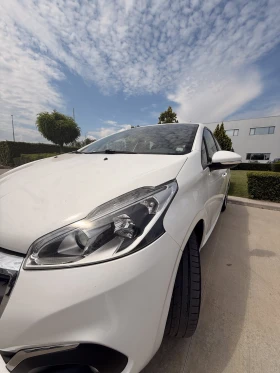 Peugeot 208, снимка 14