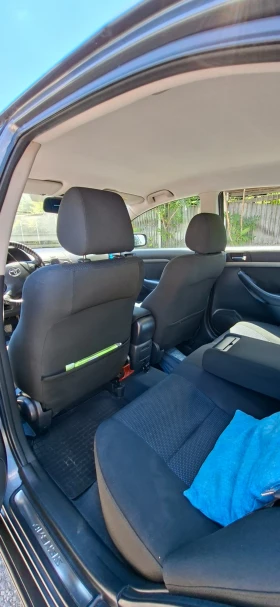 Toyota Avensis, снимка 8