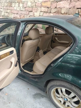 BMW 320, снимка 4