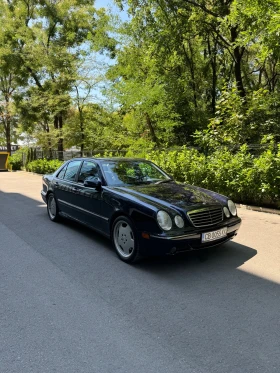 Обява за продажба на Mercedes-Benz E 55 AMG ~39 999 лв. - изображение 1