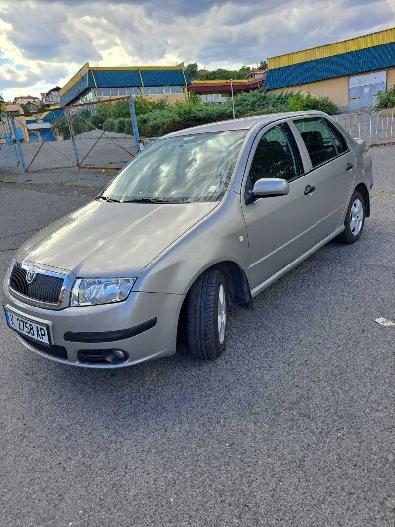 Skoda Fabia, снимка 4 - Автомобили и джипове - 46884743