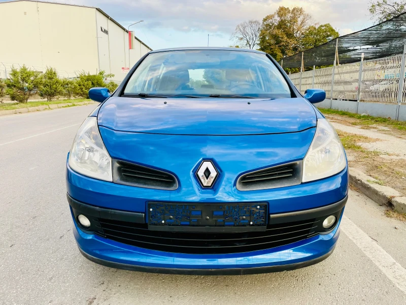 Renault Clio 1.5 DCI, снимка 8 - Автомобили и джипове - 47466562