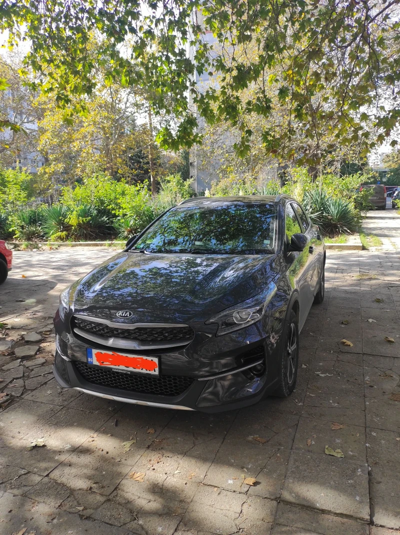 Kia XCeed, снимка 1 - Автомобили и джипове - 47750059